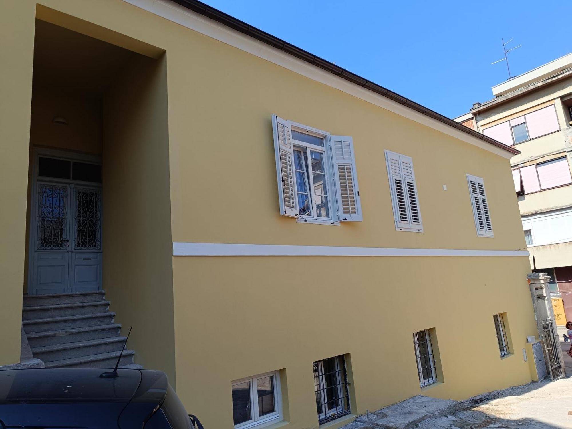 D&A Amphitheatre Premium Apartments With Free Parking PUY Eksteriør bilde