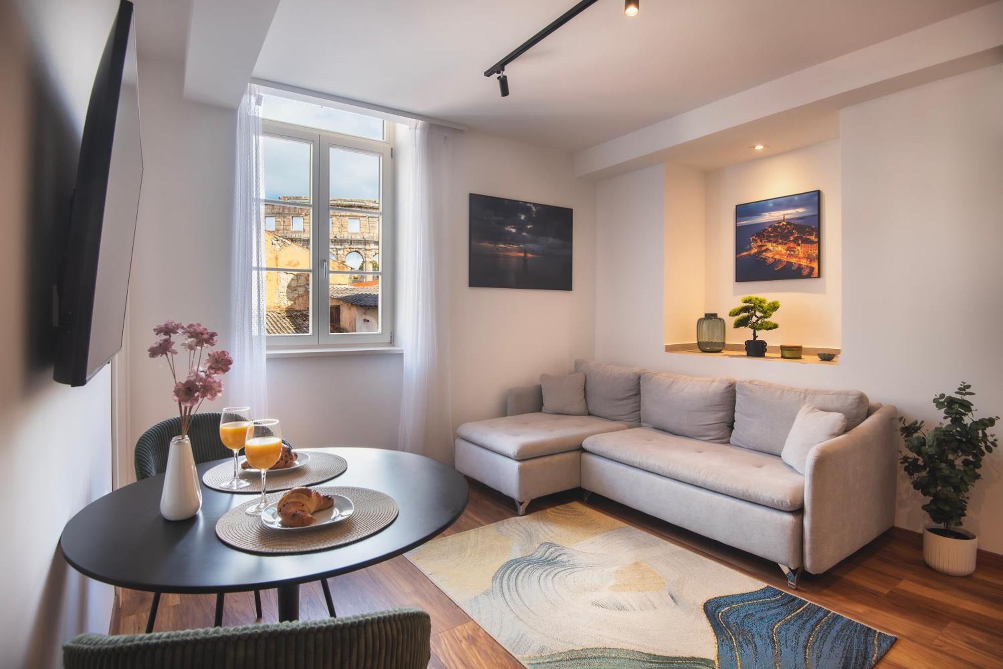 D&A Amphitheatre Premium Apartments With Free Parking PUY Eksteriør bilde