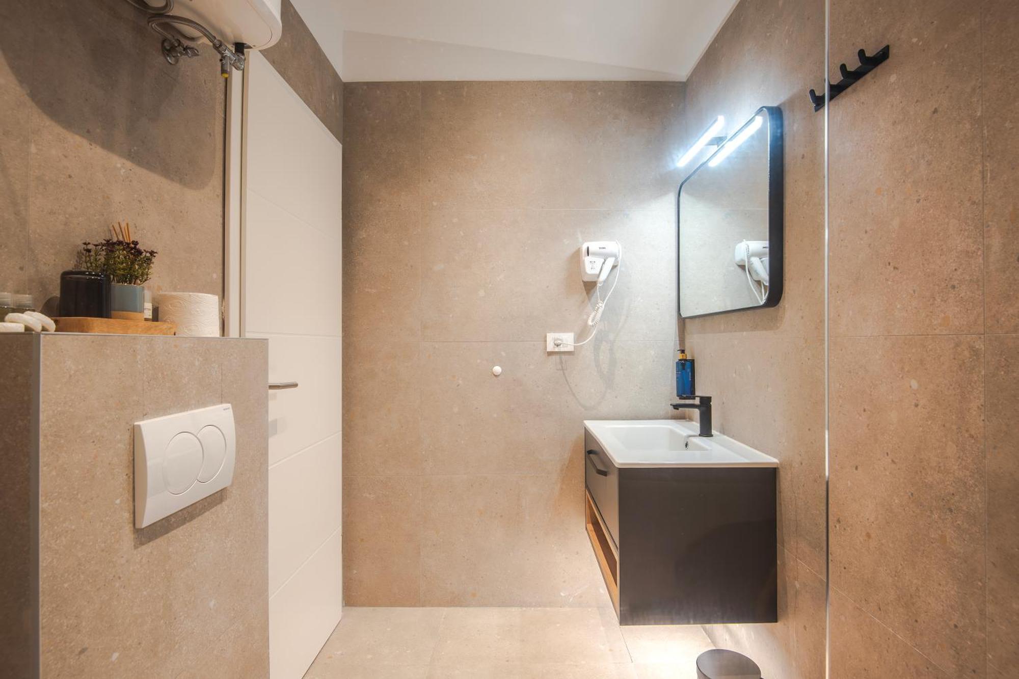 D&A Amphitheatre Premium Apartments With Free Parking PUY Eksteriør bilde